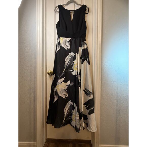 Coast Black and White Fabian Print Maxi Dress - US Size 12 - Picture 9 of 16